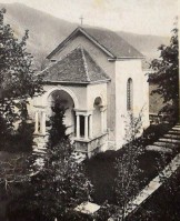 49) La cappella dei defunti nel cimitero di Certosa Vedana - Sospirolo BL.jpg