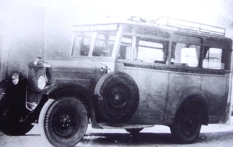 1) anni ‘30, Fiat 514 della ditta Andreella in servizio da Belluno a Losego via Cusighe e Col di Cugnan;.jpg