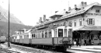 3a) Stazione di Cortina d'Ampezzo primi anni '50, col trenino azzurro..jpg