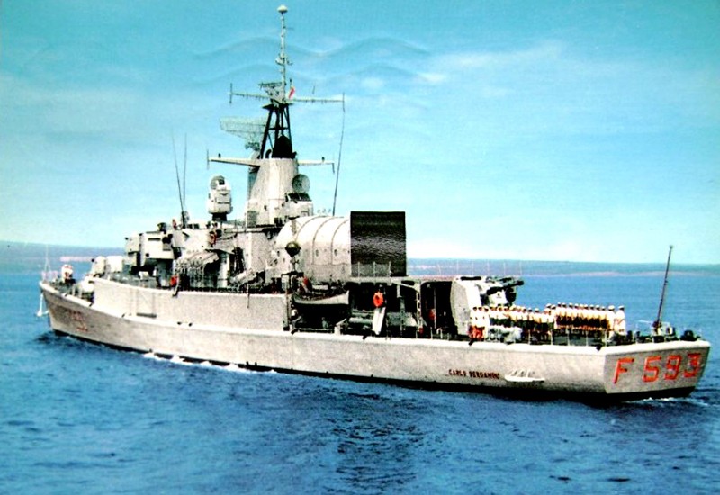 2a) Nave-carlo-bergamini-f-593.jpg