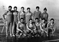 168) Nave Bergamini alle prese con il calcio 1977..jpg