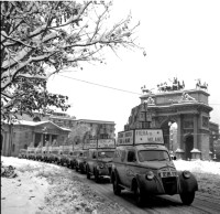 25) La befana benefica della Galbani alla fiera di Milano nell'anno 1954.jpg