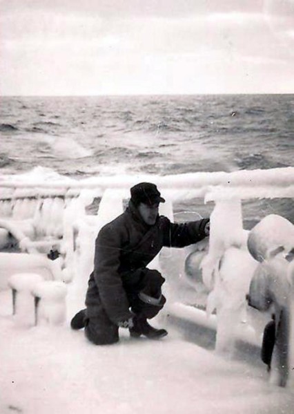 99-Labrador, Genepesca II, Vittoriano in mezzo al freddo..jpg
