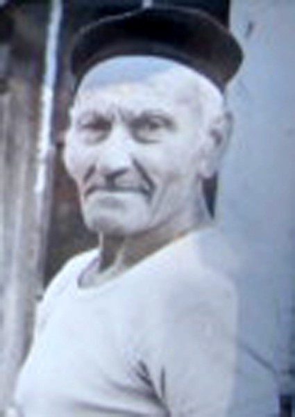 01-Nani Benelo.jpg