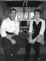 58)  Luca e Patrizia,  attuali propietari e gestori del ristorante alla Stanga, seduti sullo storico Larin.jpg