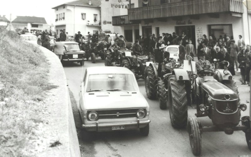 17) Cesiomaggiore inizio anni '70 - L'ALBERGO POSTA ancora aperto (gestione Simionato).jpg