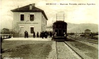 15e) Bribano - Stazione ferroviaria elettrica Agordina..jpg