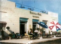 23) Anni '50 Il Piccolo Bar di Porto Garibaldi.jpg