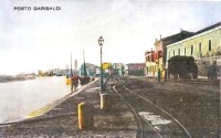 52) Magnavacca anni '20. Incua a manca sempa la stasion..... (ogggi ci manca la stazione) il binario del Trinèn approdava sul porto per carico e scarico merci, sullo sfondo il ponte Alba.jpg