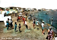 8) Porto Garibaldi, spiaggia anni '60. ....un'estate fa.jpg