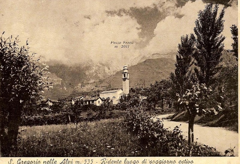 26-Vecchia strada per San Gregorio con gelso anno 1936.jpg