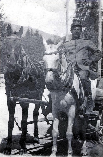 99-Foto del nonno di Rino Budel durante la grande guerra, si trovava presso il Col di Lana a Livinallongo(BL)..jpg