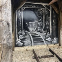 105) San Gregorio nelle Alpi, lungo -il viale delle lanterne spente- creato per commemorare  i numerosi minatori locali  che hanno perso la vita sul lavoro.jpg