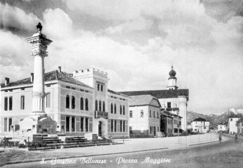 48-santa giustina-01 municipio santa giustina anni'60.jpg