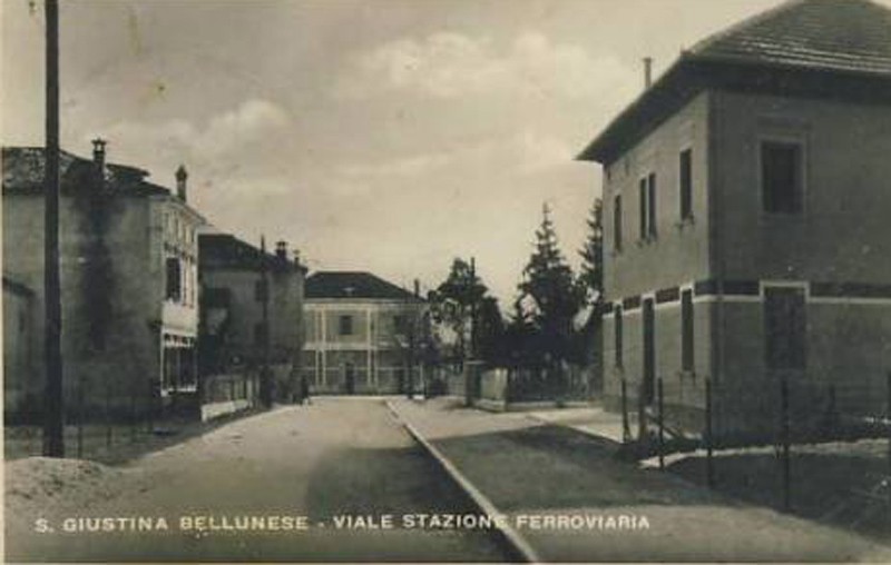 59-Santa Giustina bellunese - viale stazione ferroviaria anno 1960.jpg