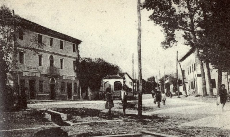 96-Scuole vecchie di Formegan anni '60.jpg