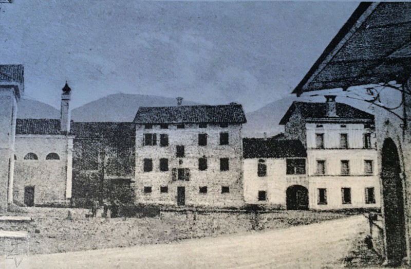 113) Adì 7 maggio 1635. Et no so se alcun de voialtri se ricorda quella volta che nella piazza de Mean, allo squillo di tromba del trombetta Iseppo Callin, fu letta la sentenzia del Provveditor....jpg