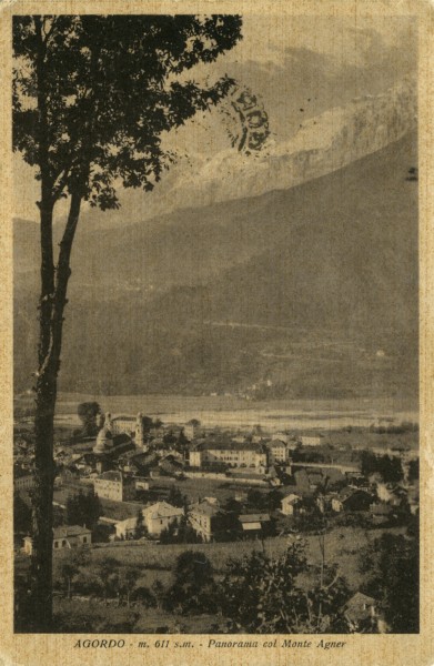 14) Agordo - m. 611 s. m. - Panorma col Monte Agner - anno 1934..jpg