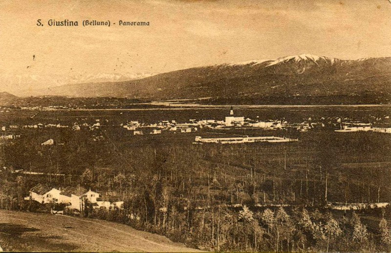 12-Santa Giustina-09 panorama da col Cumano con il fiume Piave e il Nevegal, anno 1915.jpg