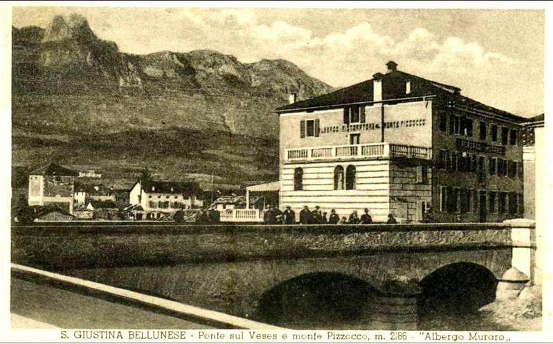 29) SANTA GIUSTINA BELLUNESE (Belluno). Albergo Muraro.  Per BENGASI 1938. - Belluno.jpg