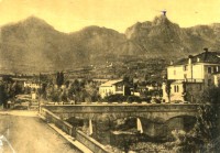 30) SANTA GIUSTINA BELLUNESE - Ponte sul Veses e Monte Pizzocco.jpg