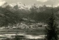 38) Agordo m. 611 verso il Gr. del S. Sebastiano m. 2546 - anno 1963.jpg