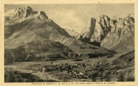 50) Piazza di Agordo col Monte Celo m. 2085 - anno 1937.jpg