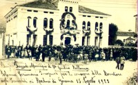 23-Piazzale del Municipio - solenne cerimonia inaugurale per la consegna agli invalidi ai reduci di guerra 15 Agosto 1929..jpg