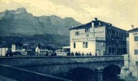26-Belluno S. Giustina Bellunese albergo Muraro anni '30.JPG