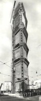 26) Il grattacielo Pirelli in costruzione, fine anni '50..jpg