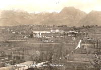 42-Vellai anno 1958,  panorama con la nuova ala del palazzo appena costruita adiacente alla prima. ..jpg