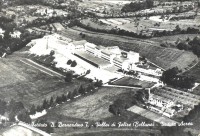 45a-Vellai  anno 1963,  Istituto B. Bernardino T. Vellai di Feltre (Belluno) - Veduta aerea..jpg