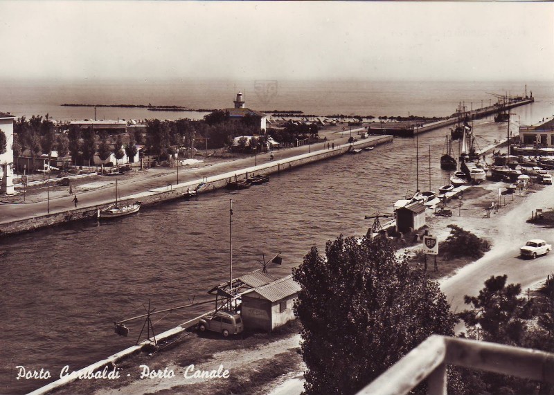 59-Porto canale anni '50.jpg