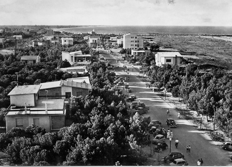 22-Viale Pascoli 1958.jpg