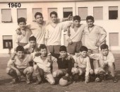 32-Squadra di calcio anni 1960-63.jpg