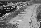 20-La Spiaggia anni '60.jpg