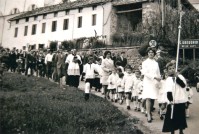 88-San Gregorio nelle Alpi anno 1968. Posa prima pietra della scuola materna De Conz.jpg