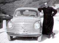 136-Don Evaristo Viel e la sua mitica seicento..jpg