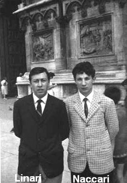 09- Con il direttore Mario Vecchio e il vice direttore De Angelis in alto a ds, presso la  scuola marinara  Lido degli Estensi, anno 1966..jpg