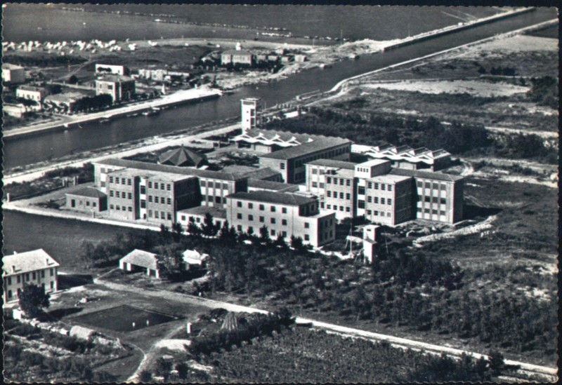 418-cIstituto marinaro Lido degli Estensi anno 1956.jpg