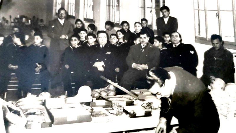 590) Istituto marinaro di Porto Garibaldi fine anni '50 - Festa della Befana 1957...jpg