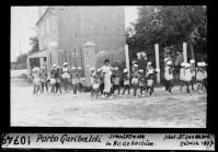 07c-1937 Porto Garibaldi (FE). Bambini di una colonia estiva.jpg