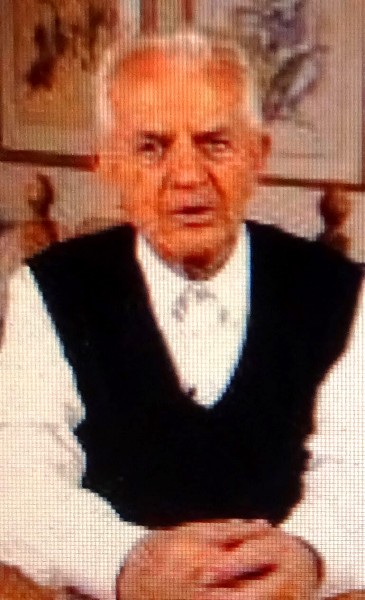 18) don Raffaele Buttol - all’epoca parroco di Gosaldo, sostenne col collega di Tiser don Giuseppe Marcon l’istanza per la nuova Parrocchia..jpg