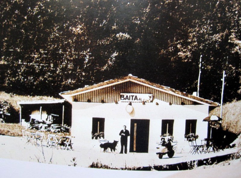 55-La Baita al cervo, oggi non c'é più, val Falcina..jpg