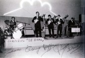 94-PORTO GARIBALDI anni'60, il mitico complesso ' Le ORME'.jpg