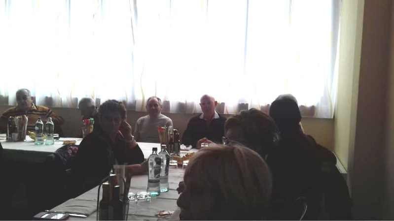 34) Tavolata al Ristorante PAPANERO di Lido di Spina.jpg