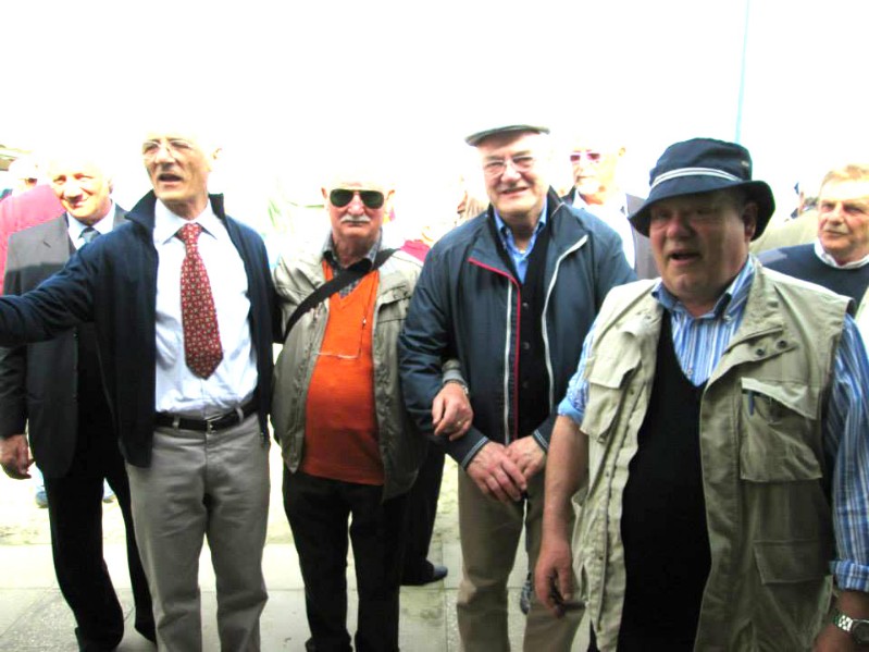 12c-L' allegra compagnia.jpg