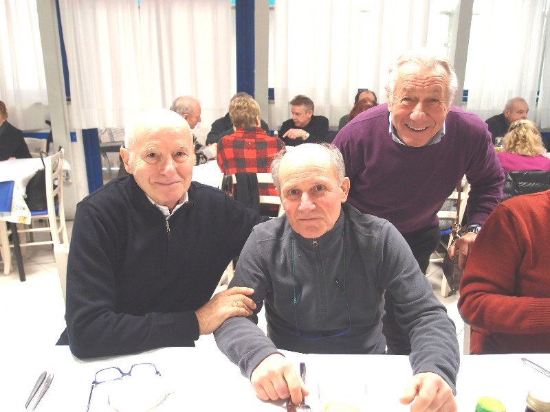 30-Guerzoni - Manetti - Primaverini che si sono rotrovati dopo 55 anni.jpg