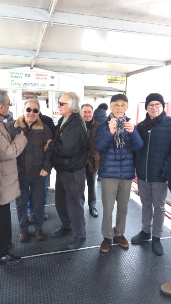 43-Giovanni Guernelli e il gruppo.jpg