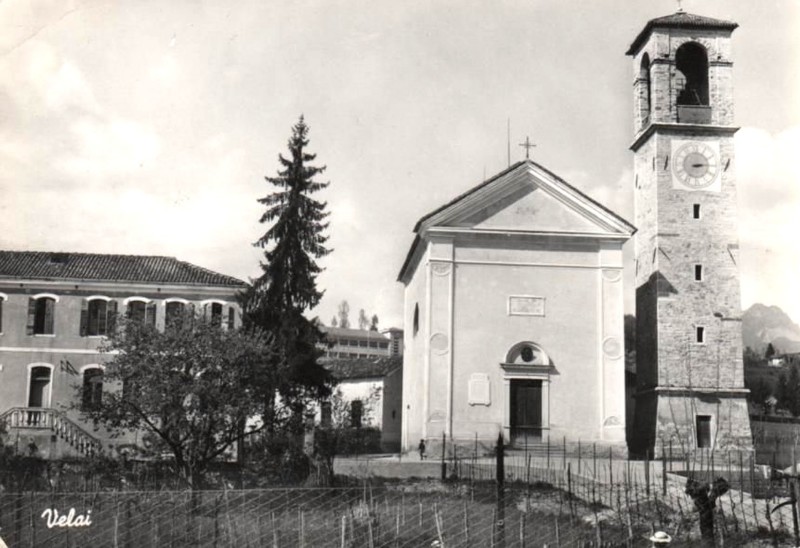 39b) vellai - La chiesetta (1).JPG